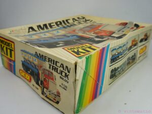 Giodi American Truck with Silos trailer. A die-cast metal model kit