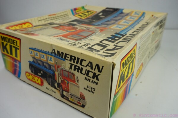 Giodi American Truck with Silos trailer. A die-cast metal model kit