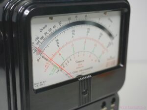 Simpson 260 Series 6M Analog Multimeter Volt Ohm Milliammeter