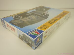 Italeri Opel Blitz German Truck 3 (t) Type S 1:35 Scale Model Kit