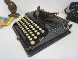 1925 classic Remington Portable Typewriter