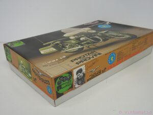 Protar Moto Guzzi V7 Police Type Polizia Stradale Motorcycle 1/9 Scale Model Kit - NEW!