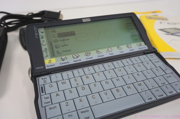 Psion Revo Plus 16 MB Palmtop PC