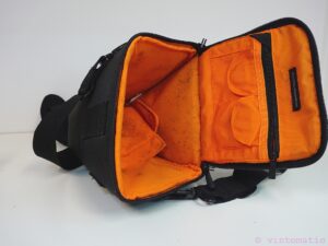 Pentax K-X DSLR camera (12.4 MP) with two lenses, Tamron Lens