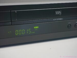 SONY SLV-D980P DVD-Player VHS Video Recorder Combo HiFi VCR Remote, New Cassette