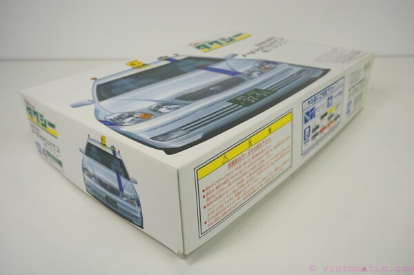 Aoshima JZS161 Toyota Aristo Private Taxi scale model kit 1:24