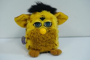 Classic 1998 Furby Lizard - model 70-800