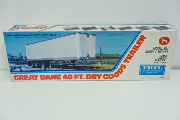 Ertl great dane 40 ft. reefer trailer model kit 