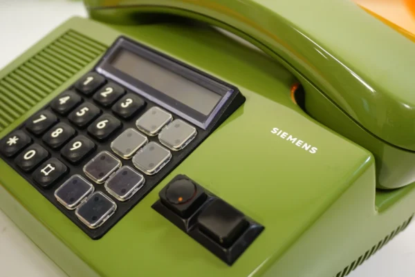 vintage Siemens Comfoset green business phone