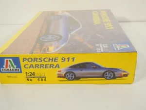 Italeri Porsche 911 Carrera 1:24 scale model kit