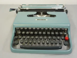 Vintage Olivetti Lettera 22 Typewriter - 1950s with Case, Cover & Manual