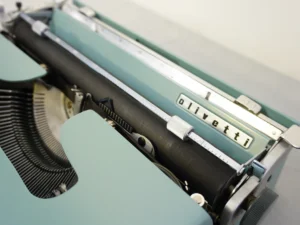 Vintage Olivetti Lettera 22 Typewriter - 1950s with Case, Cover & Manual