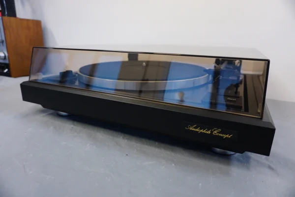 a DUAL CS 505-4 "Audiophile Concept" Vintage Classic Turntable