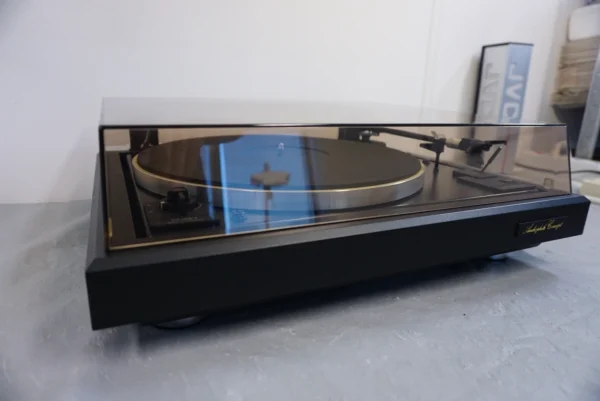 a DUAL CS 505-4 "Audiophile Concept" Vintage Classic Turntable