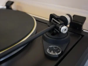 a DUAL CS 505-4 "Audiophile Concept" Vintage Classic Turntable