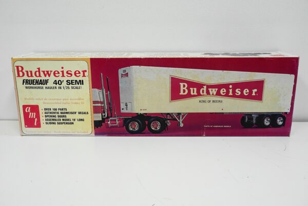 Vintage AMT Budweiser Fruehauf 40″ Semi Trailer 1/25 Model Kit – T552