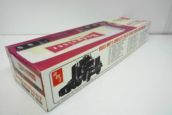 Vintage AMT Budweiser Fruehauf 40″ Semi Trailer 1/25 Model Kit – T552