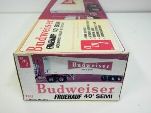 Vintage AMT Budweiser Fruehauf 40″ Semi Trailer 1/25 Model Kit – T552