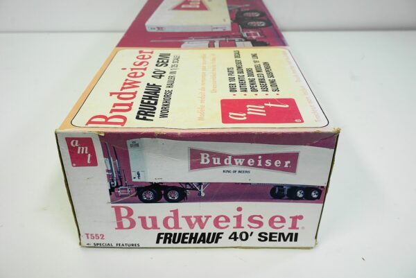 Vintage AMT Budweiser Fruehauf 40″ Semi Trailer 1/25 Model Kit – T552
