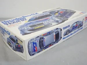 TAMIYA Mercedes-Benz CLK DTM 2000 Team D2 1:24 scale model kit