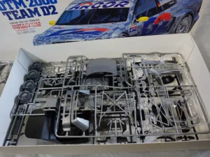 TAMIYA Mercedes-Benz CLK DTM 2000 Team D2 1:24 scale model kit