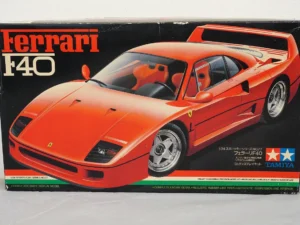 Tamiya Ferrari F40 1:24 scale model Kit Number: 24077-1500