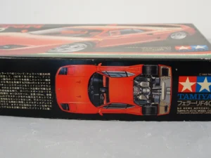Tamiya Ferrari F40 1:24 scale model Kit Number: 24077-1500