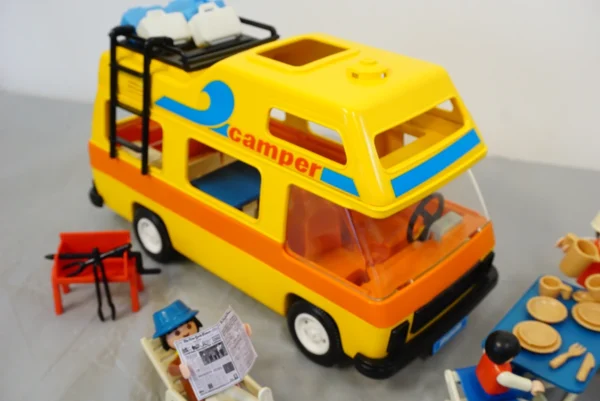 Vintage Playmobil 3148 Camper Van Set (1986) – Original Box & Manual Included!