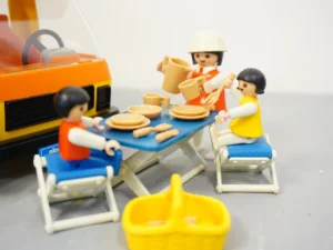 Vintage Playmobil 3148 Camper Van Set (1986) – Original Box & Manual Included!