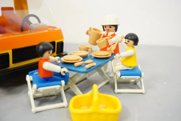 Vintage Playmobil 3148 Camper Van Set (1986) – Original Box & Manual Included!
