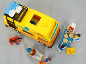 Vintage Playmobil 3148 Camper Van Set (1986) – Original Box & Manual Included!