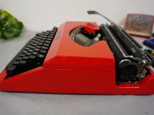 Vintage 1980s Sperry Remington IDOOL Typewriter – Classic Retro