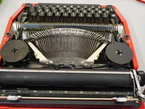 Vintage 1980s Sperry Remington IDOOL Typewriter – Classic Retro