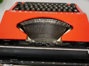 Vintage 1980s Sperry Remington IDOOL Typewriter – Classic Retro