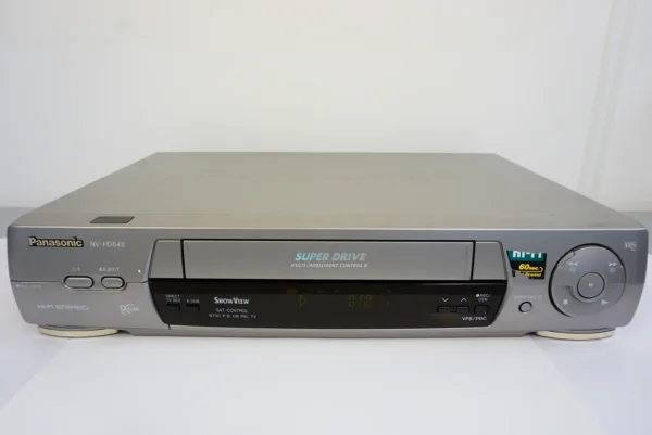 Panasonic NV-HD645 VHS HiFi Video Recorder – Tested with 2 video cassettes