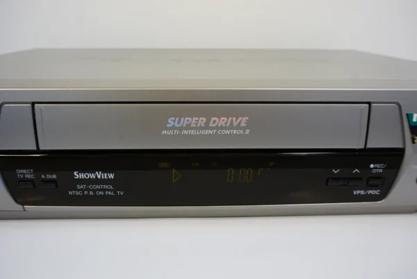 Panasonic NV-HD645 VHS HiFi Video Recorder – Tested with 2 video cassettes