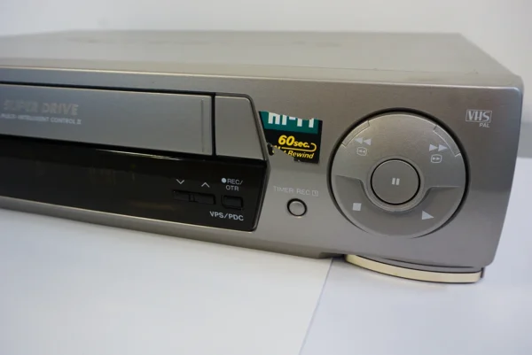 Panasonic NV-HD645 VHS HiFi Video Recorder – Tested with 2 video cassettes