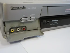 Panasonic NV-HD645 VHS HiFi Video Recorder – Tested with 2 video cassettes