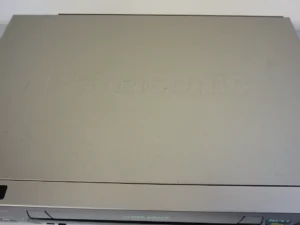 Panasonic NV-HD645 VHS HiFi Video Recorder – Tested with 2 video cassettes