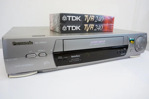 Panasonic NV-HD645 VHS HiFi Video Recorder – Tested with 2 video cassettes