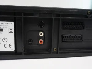 JVC HR-S7711 – Super VHS HiFi Stereo Videorecorder + 2x New TDK 240 Cassettes – PAL