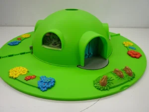 Tomy 2003 Teletubbies Home Hill House w/ Figures Po TinkyWinky Dipsy -incomplete